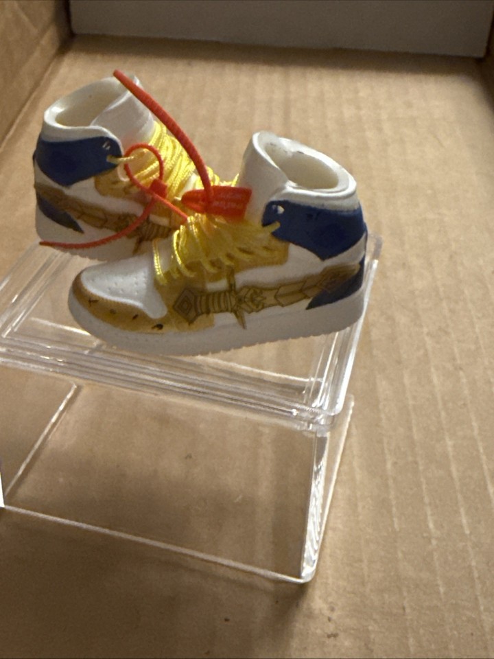 Air Jordan Custom Painted With Yellow Laces 1/6 Scale Shoes NIKE | eBay