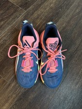 Nike Giannis Immortality Marina 2 Blue Laser Crimson Sz 3.5 y FQ8168-630