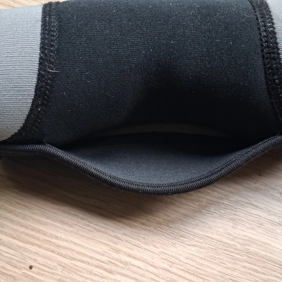 Everlast Weighted Training Grips – “3” lb Each  - Image 4 of 4