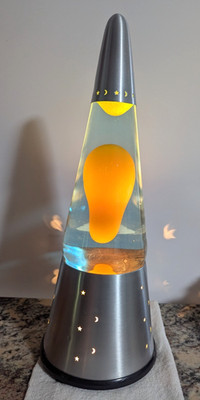 Wizard Lava Lamp Star and Moon Light 16'' Orange/Yellow Lava - See Video - Rad!