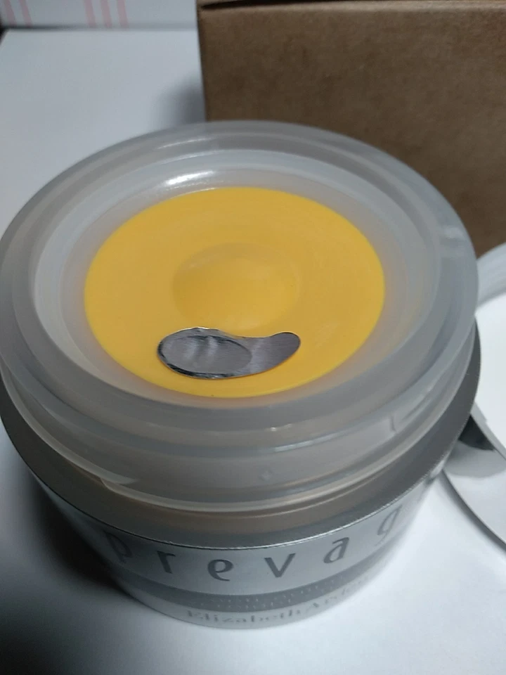 Elizabeth Arden Prevage Anti-Aging Overnight Cream 1.7oz New Sealed in Tster Box - Image 4 of 4