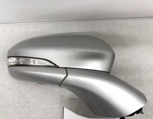 2015-2017 Ford Fusion Right Passenger Side View Power Mirror Door Silver Used