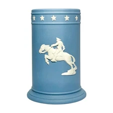 Wedgwood Light Lavender Blue Jasperware “Paul Revere” Federalist Spill Vase 4”