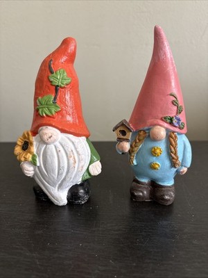 Spring Garden Gnomes Set Of 2, Small Resin Gnome Couple, Gnome Decor Set