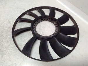 VW PASSAT Variant B5 3B6 Lüfterflügel 058121301B 1.9 Diesel 96kw 2001 27711523