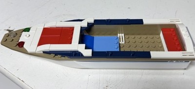 LEGO CITY: Diving Yacht (60221) Retired Set Boat Hull Only MOC Fodder Incomplete
