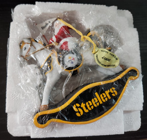 Danbury Mint Pittsburgh Steelers Rocking Horse Santa Christmas Ornament MIB-2007