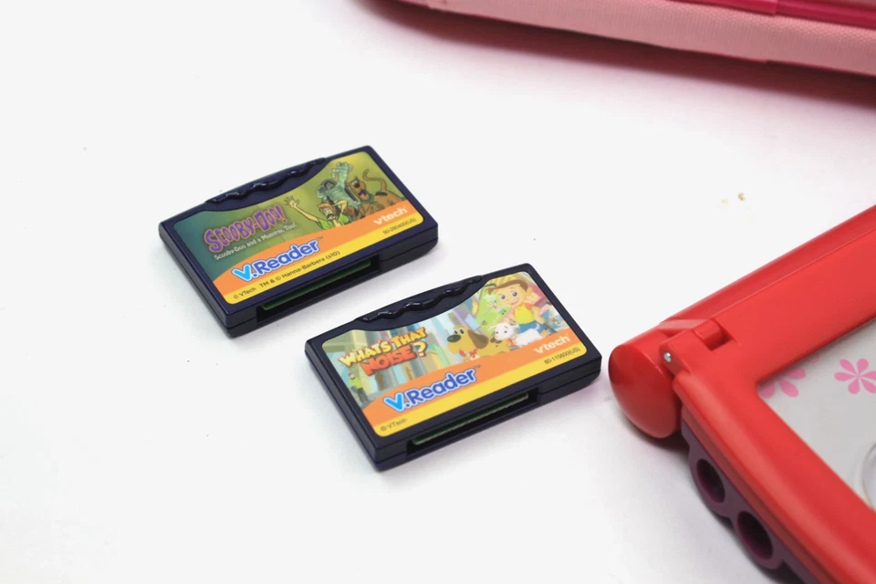 Vtech V.Reader 1156 Learning System With 2 Different Games & Backpack / Pink - Image 3 of 4