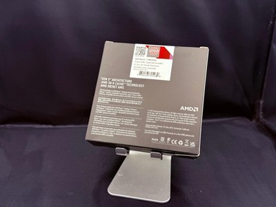 AMD Ryzen 7 9800X3D ASUS B650E MAX Gaming WiFi Corsair 32GB DDR5