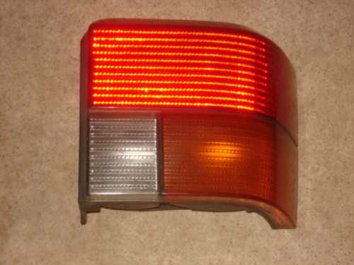 VW T4 Rückleuchte rechts Multivan Caravelle Rücklicht 701945096