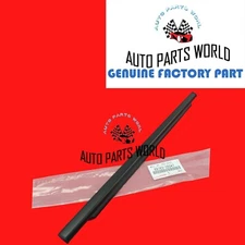 GENUINE TOYOTA 07-14 FJ CRUISER RIGHT REAR DOOR BELT WEATHERSTRIP 68163-35041