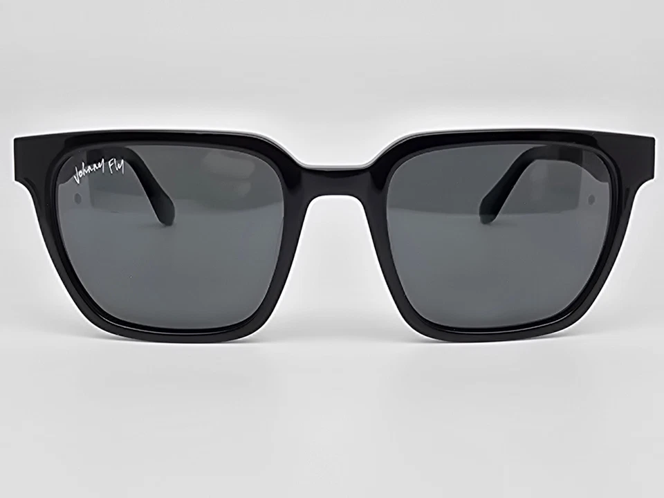 Gafas de sol Johnny Fly Longitude madera de nogal marco negro lentes de humo polarizadas Foto 2 de 4