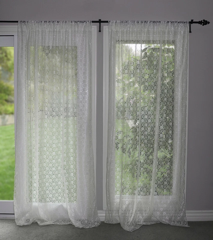 Panel de ventana cortina transparente de encaje floral 58" de ancho Foto 2 de 2