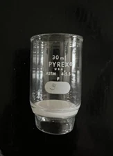 Used Pyrex 30mL Gooch Crucible ASTM 4-5.5