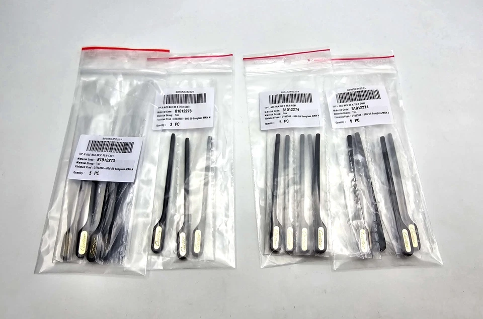 ¡NUEVO! Auténticos extremos de templo Cartier negros/dorados Foto 3 de 4