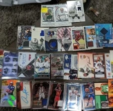 SPORTS CARD LOT RPA LOT AUTO LOT JERESY LOT