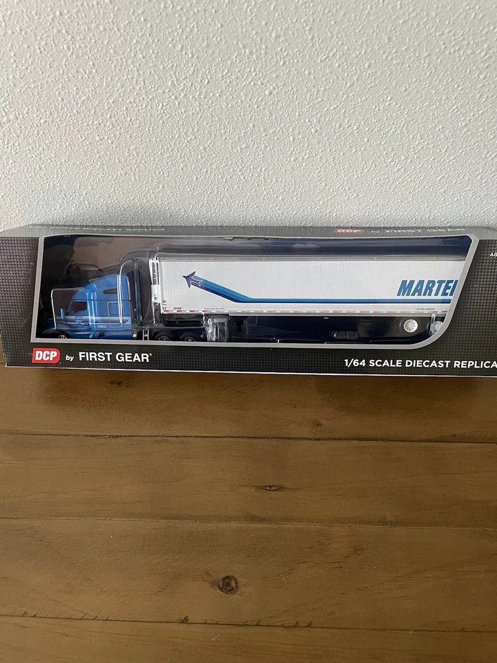 DCP by First Gear 1/64 Marten Transport Kenworth Tractor/Trailer Perfect!!! NiB - Image 2 of 4
