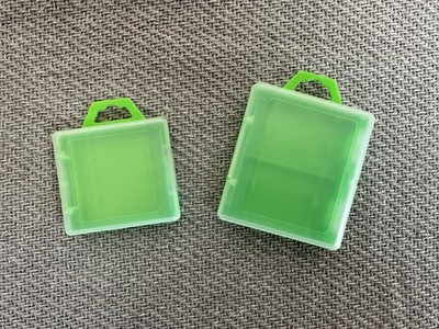 Paar Batterie Aufbewahrungsbox Halter für 4x AA 4x AAA Batterien Hartplastik