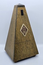 Vintage 1982 WITTNER MAELZEL 813M METRONOME with BELL Poplar Walnut WEST GERMANY