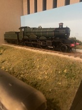 Hornby R3166 GWR Star 4-6-0 Knight of the Grand Cross Shirt Button