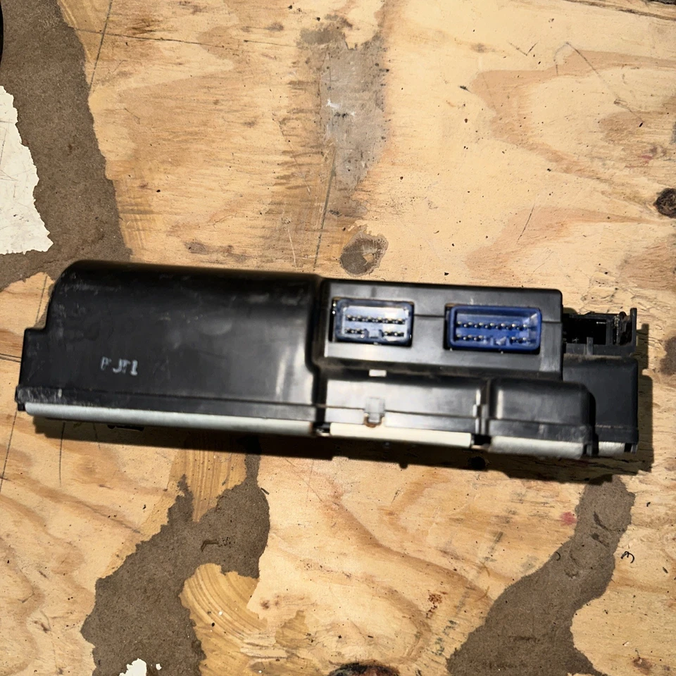 Toyota Cressida MX83 1989-1992 AC UNIDAD DE CONTROL DE CLIMA TÉRMICO FÁBRICA FABRICANTE DE EQUIPOS ORIGINALES Foto 3 de 4