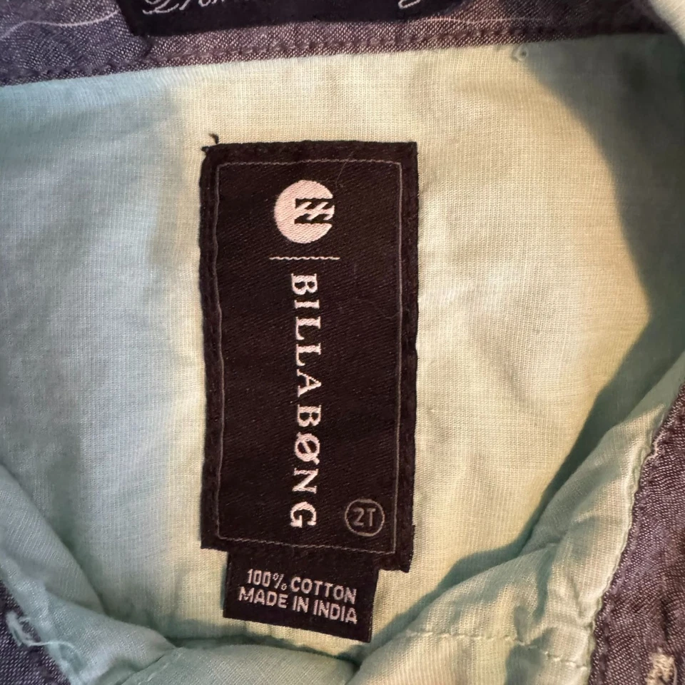 Camisa con botones Billabong verde menta manga corta niño pequeño, talla 2T Foto 3 de 4