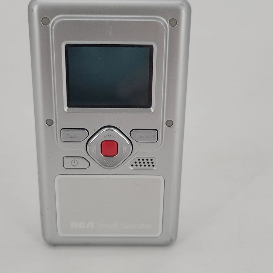 RCA Small Wonder EZ101 Digital Camcorder USB Pocket Video Camera Tested Working - Image 2 of 4