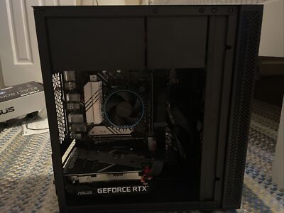 Gaming Pc Desktop Used(READ DESC AND DONT BUY ON EABY ADD THE DISCORD IN DESC)