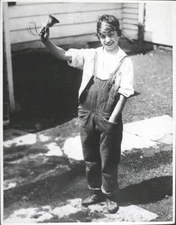 American college girls on farm work Ringing dinner bell USA 1910s OLD PHOTO