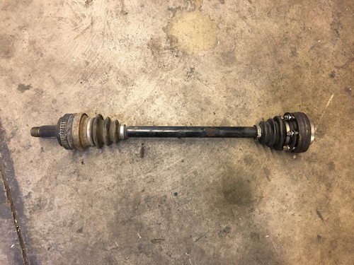 BMW 3 E90 E91 BMW 1 E87 Antriebswelle Gelenkwelle Hinten Links 7523963
