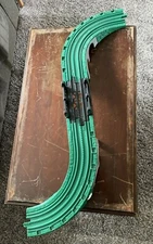 Fisher Price Geo Trax Tracktown Mountain Tunnel, green with black Bridge 3 piece