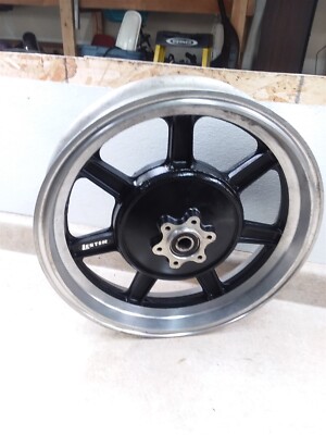 Suzuki LESTER MAG NOS 16