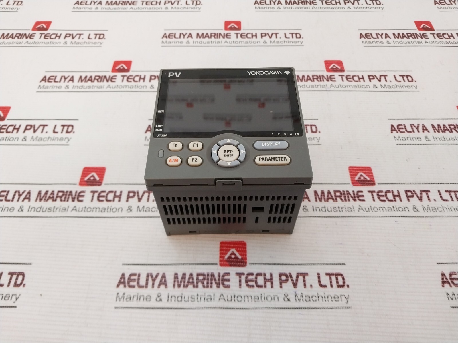 Yokogawa UT35A Digital Indicating Controller 100-240VAC