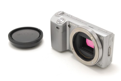 【NEAR MINT】Sony Alpha NEX-5 14.2 MP Digital Mirrorless Camera Silver Body Only - Picture 6 of 8