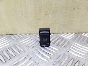 VW PASSAT B5 3B2 Fensterheber Schalter Vorne rechts 1J0959855 1.90 26093901