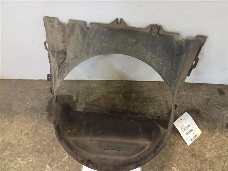 1986 1987 1988 Mazda RX7 ventilador de refrigeração radiador protetor de cobertura 10568450 - Imagem 2 de 4