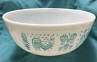 Pyrex 404 Turquoise Blue Amish Butterprint 4qt Mixing Serving Bowl EUC
