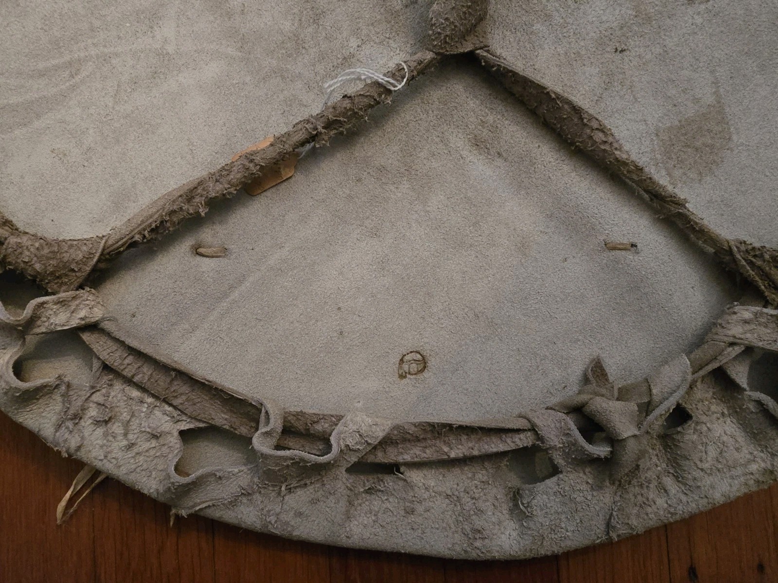 NATIVE AMERICAN CEREMONIAL LEATHER SHIELD, PAINTED "ANIMAL CLAN"  SD-0621*05689