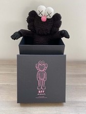 KAWS BFF ぬいぐるみ ピンク 3000個限定(eBay公認) | PayPay対応