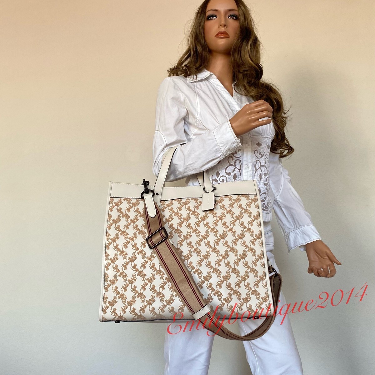 NWT Coach C6612 Field Tote 40 With Horse & Carriage Chalk Leather