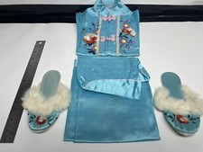 VINTAGE 1950s Japanese Embroidered Silk Pajama Set And Robe W/Original Box