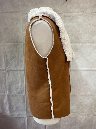 C+D+M Women's Faux Shearling Suede Vest Open Front Brown Size L - Picture 4 of 7