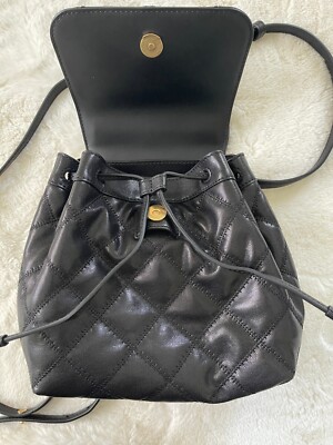 NWOT Tory Burch Willa Leather Quilted Backpack Black Gold | eBay display picture 2