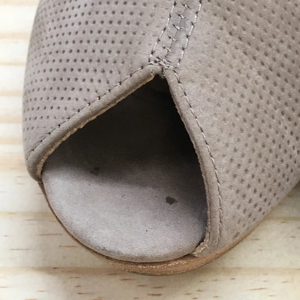 Paul Green Boots Womens US10 UK7.5 Munchen Slip On Low Ankle Bootie Brown Heels - Image 4 of 4