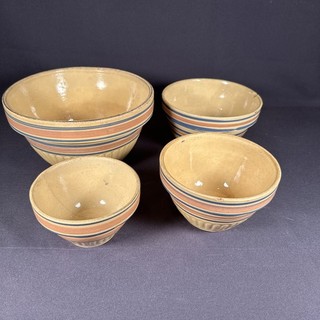 Vtg Yellow Ware Set of 4 Mixing Bowls Pink Blue Bands Stripes Largest is 9.25 in