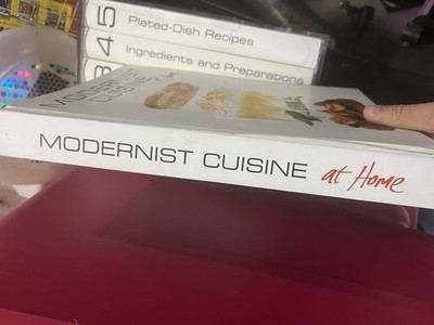 Modernist Cuisine: The Art And Science Of Cooking Book 1 - 5 +