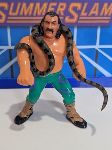 WWF Hasbro Jake The Snake w Damien - WWE LJN Titan...