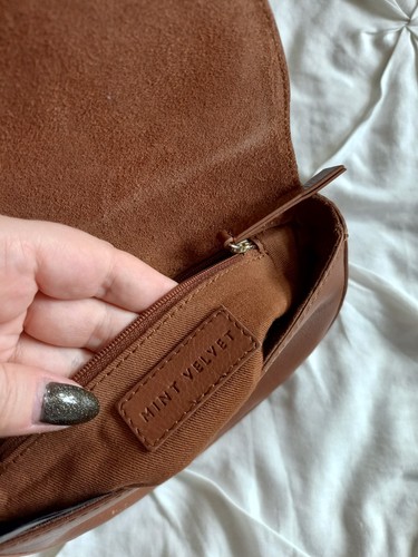 Mint Velvet Sam Leather Saddle Bum Bag Small - Picture 3 of 7