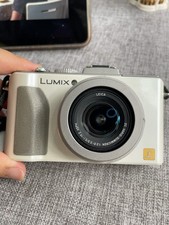 Panasonic Lumix DMC-LX5 10,1 MP fotocamera digitale bianca buon funzionamento