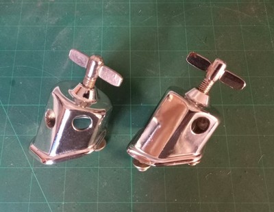 CB Drums, bass/kick drum,leg mounts (x2)